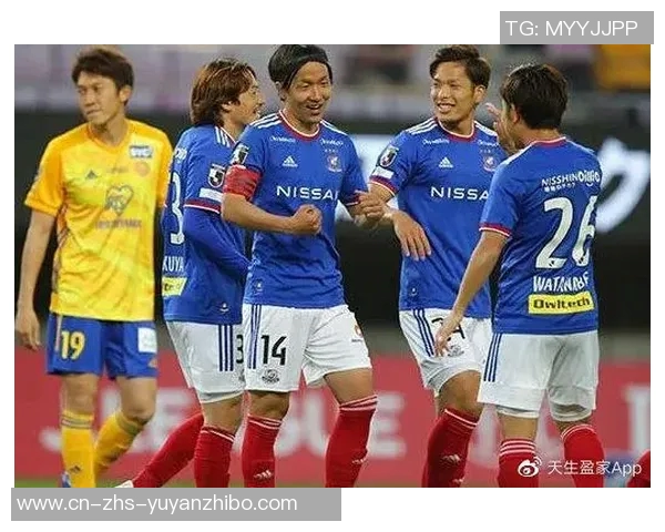 大分三神迎战横滨水手全力争胜展现球队实力与斗志